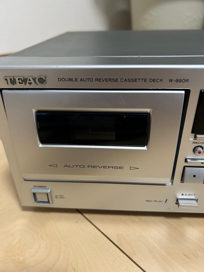 【動作OK！！】ダブルカセットデッキ　TEAC　W-890R　シルバー