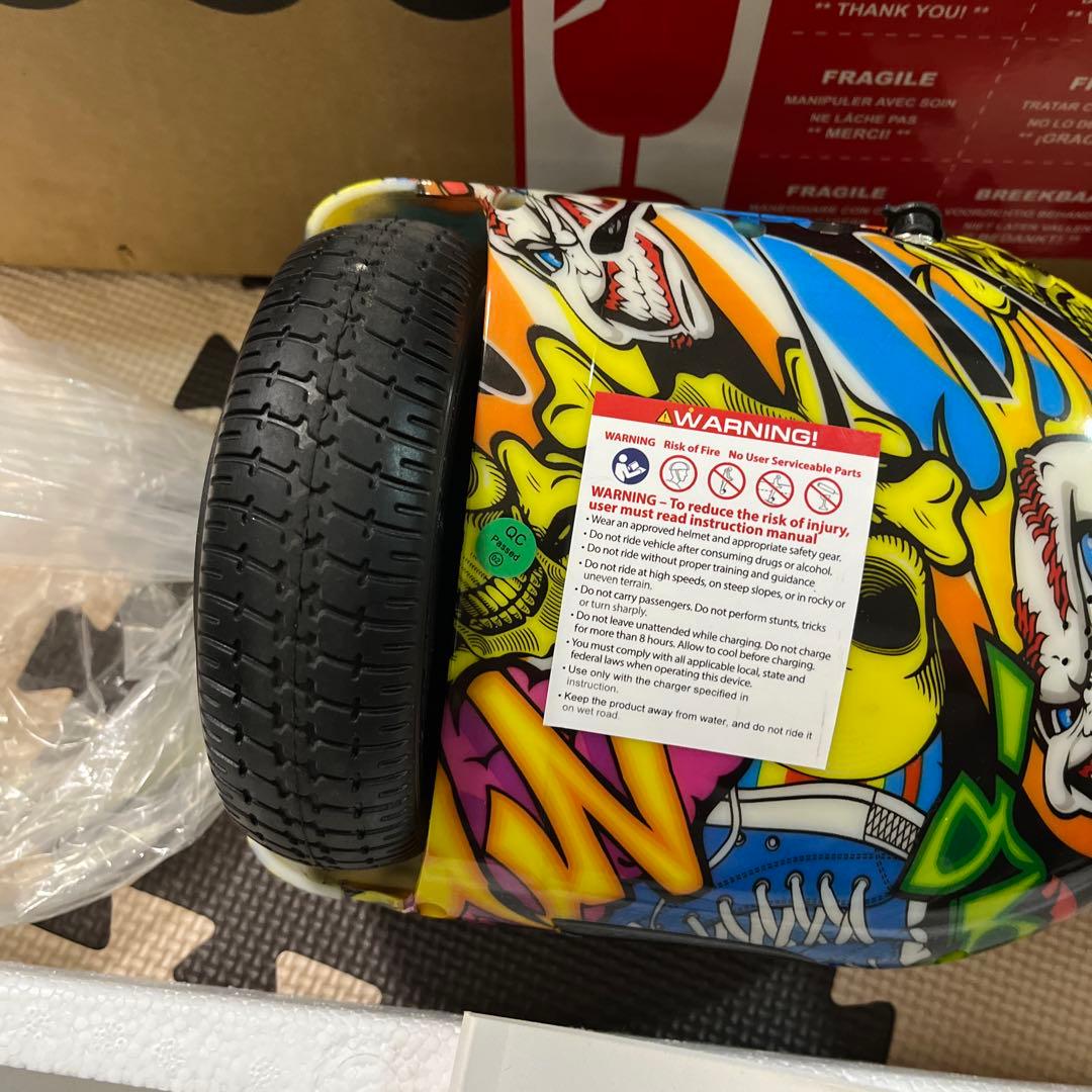 カラフルな電動スケボー 本体　UKCA WJ1 QK0001