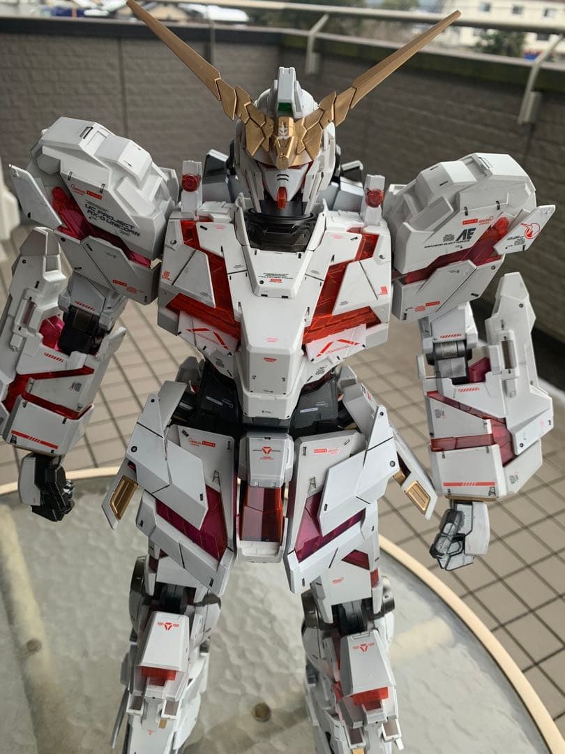 メガサイズ　1/48 ユニコーンガンダム、オマケHG グフとSDザク、ジャンク品