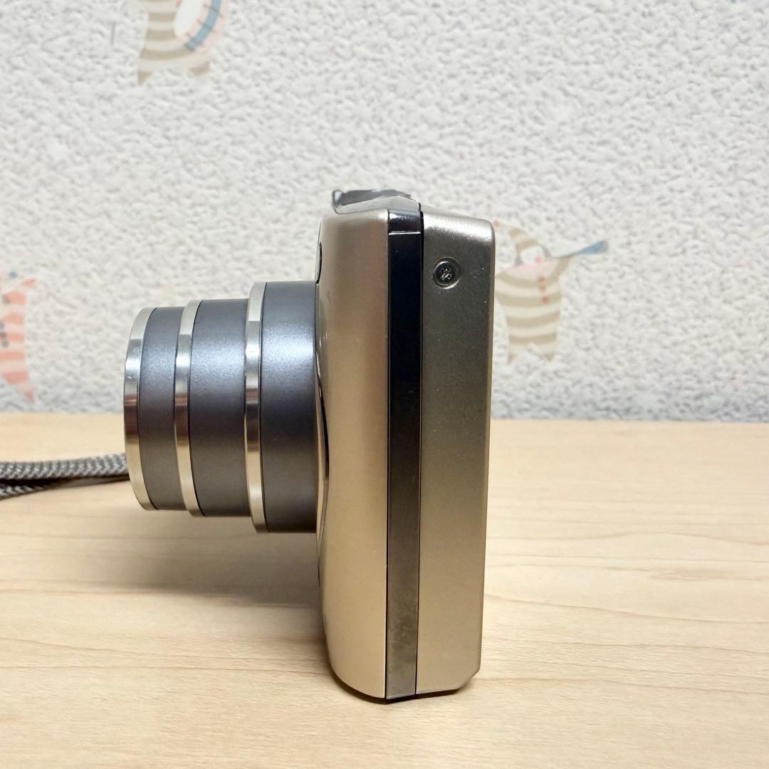 【極美品】CASIO カシオ EX-Z2300 コンデジ デジカメ ゴールド