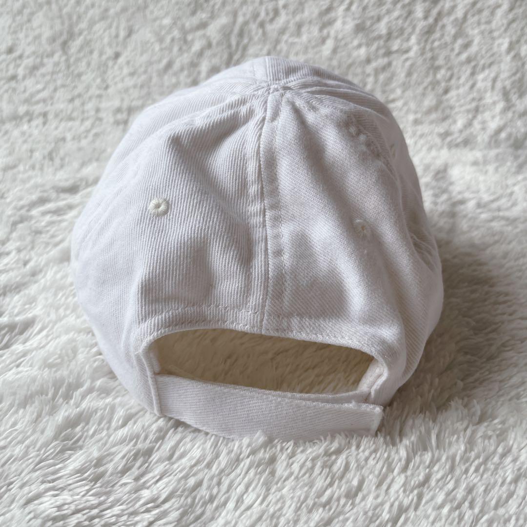 【人気✨】BALENCIAGA ベースボールキャップ ホワイト　ロゴ　Lサイズ