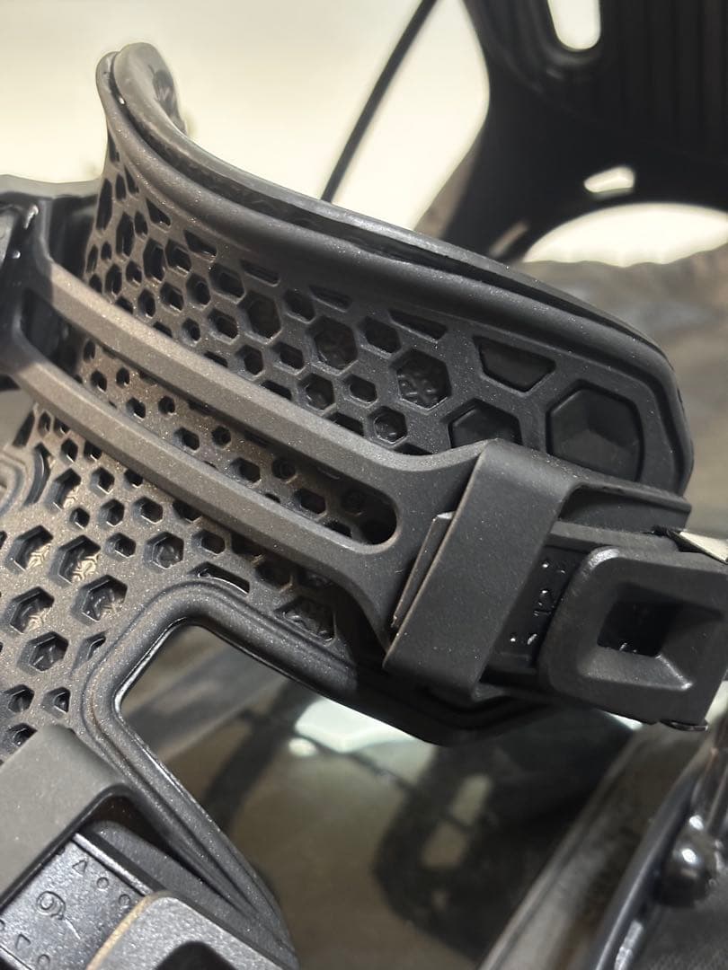 24-25 NIDECKER FLOW NX2 スノーボード　ビンディング　Ｍ