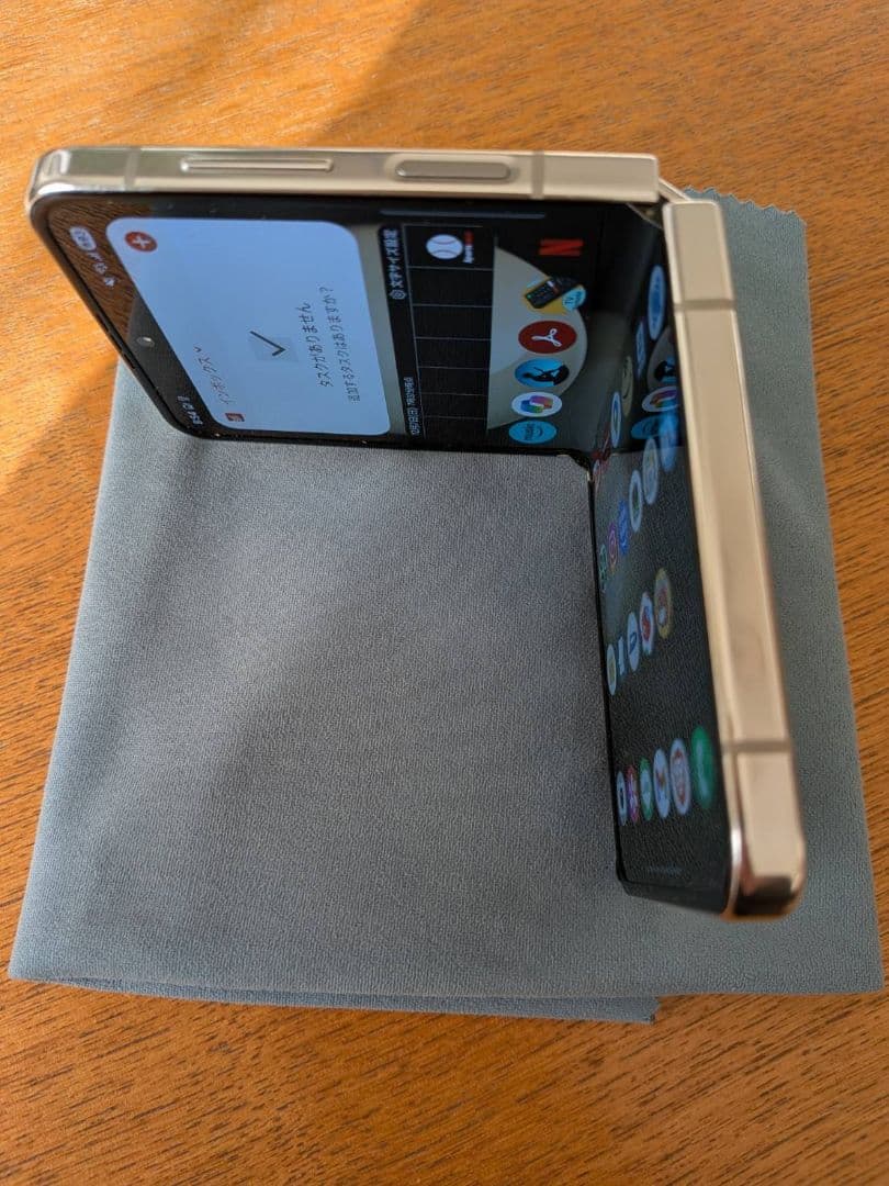 Galaxy Z Flip5 512GB 海外版SIMフリー