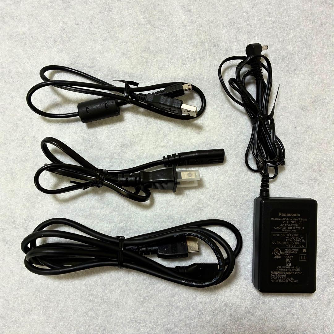 【付属品完備！】パナソニックデジタルハイビジョンビデオカメラHC-V520M