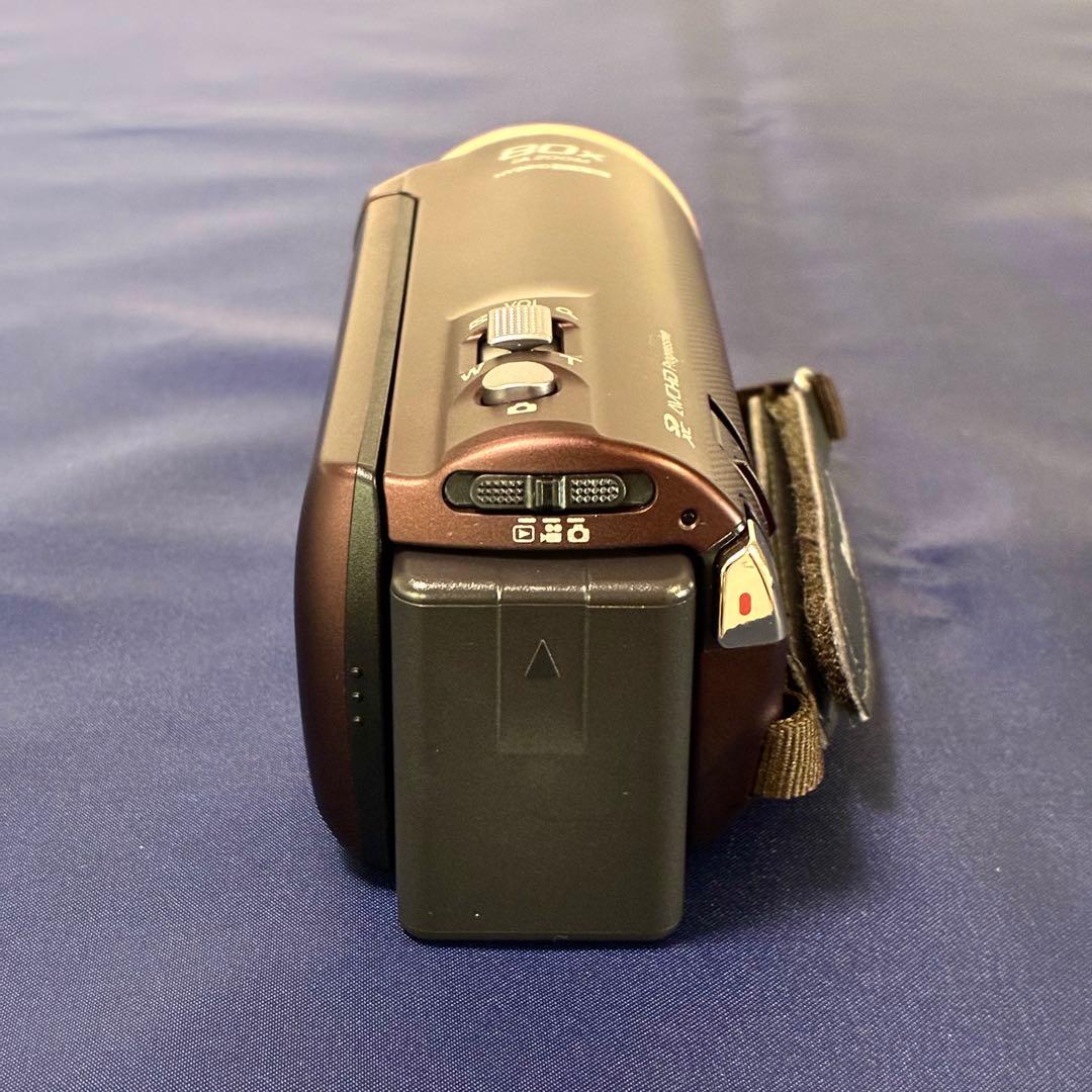 【付属品完備！】パナソニックデジタルハイビジョンビデオカメラHC-V520M