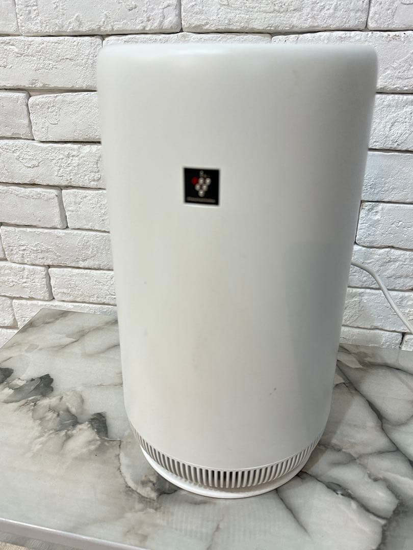 ⭐️【全国送料無料】SHARP 空気清浄機 FU-NC01-W 小型 プラズマ