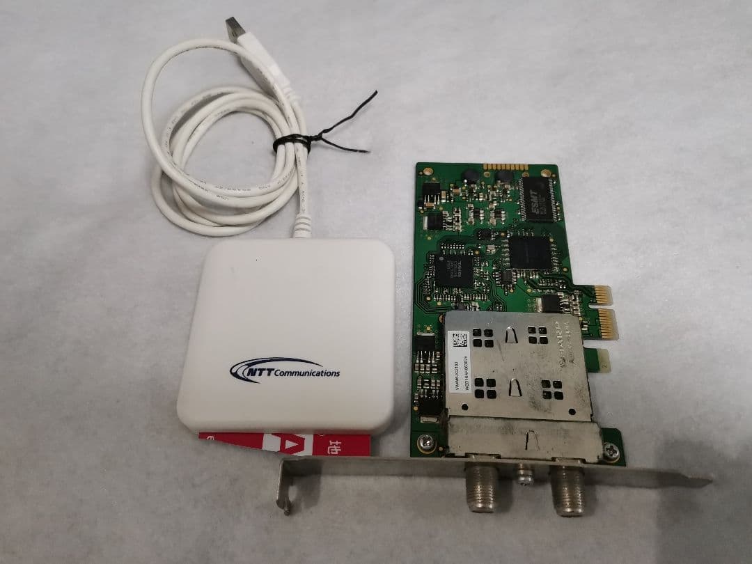 アースソフト PT3 REV A　ICカードリーダー付き　B-CASカードおまけ