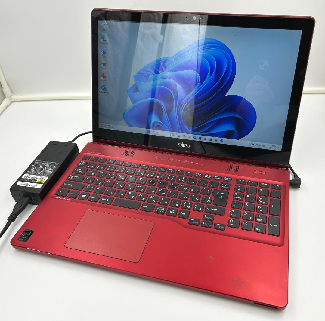 ノートパソコン windows11 オフィス付き core i7 AH77/M