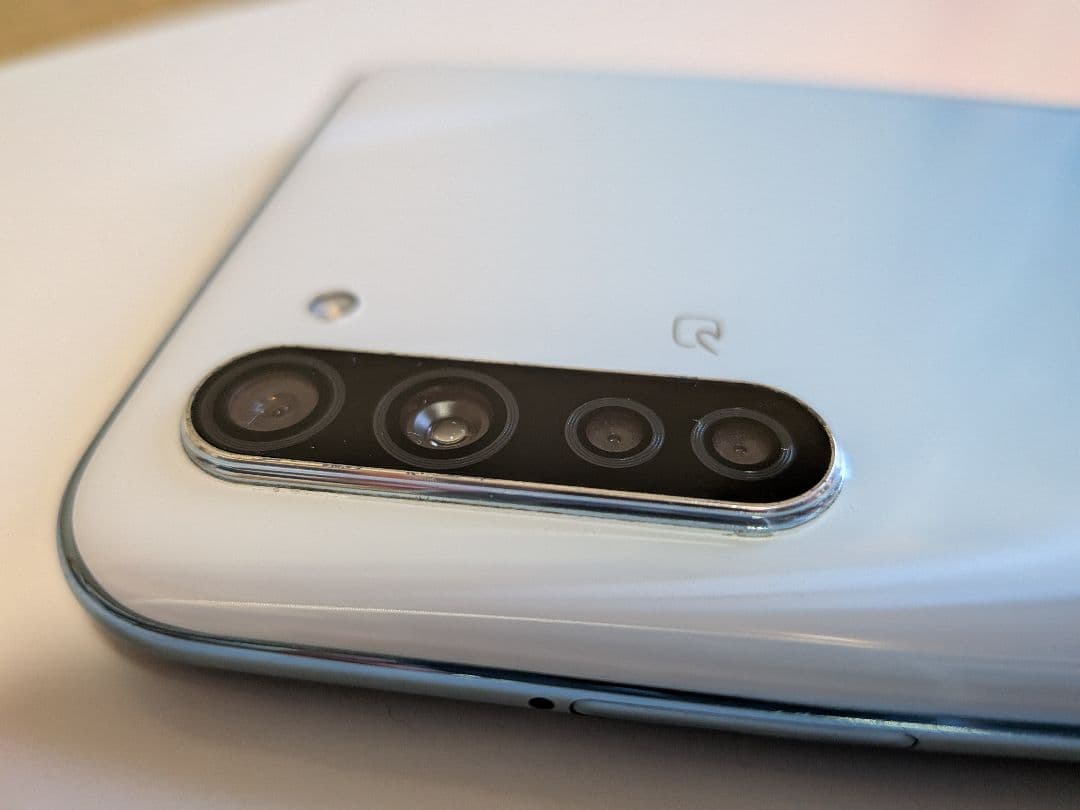 OPPO Reno3 A ホワイト　本体、箱付き