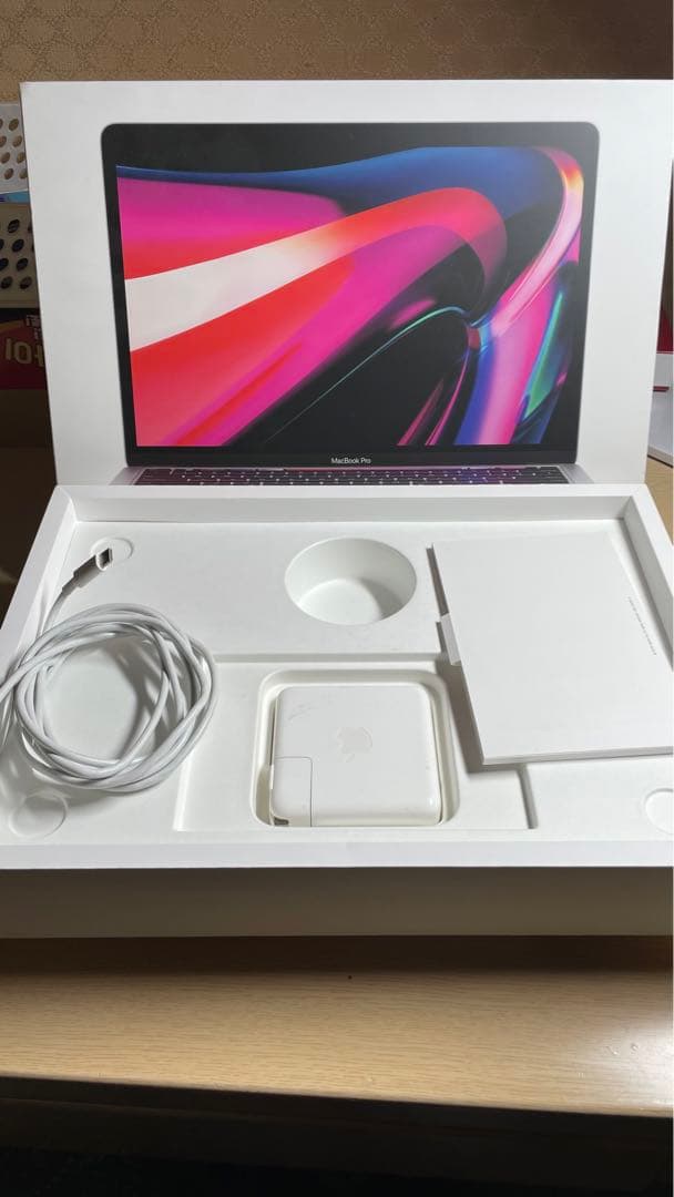 ⚡️MacBook Air M1 2020 ほぼ新品⚡️
