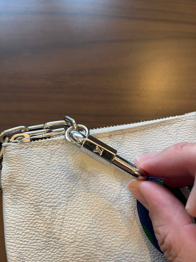 Louis Vuitton ケース 地球デザイン