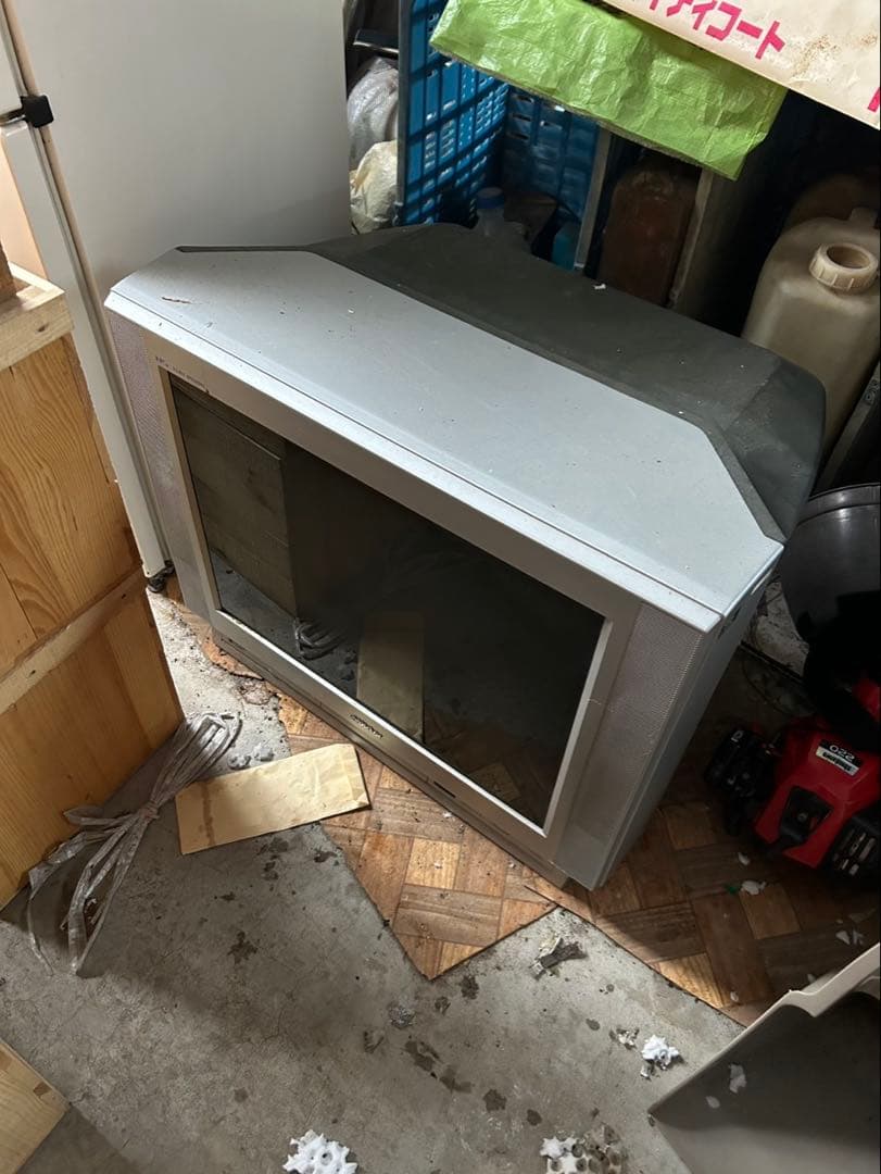 ブラウン管テレビ　4台
