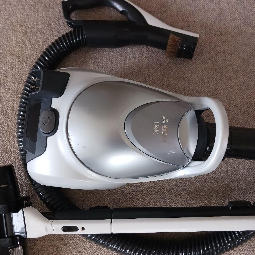 紙パック式掃除機　稼働品 A