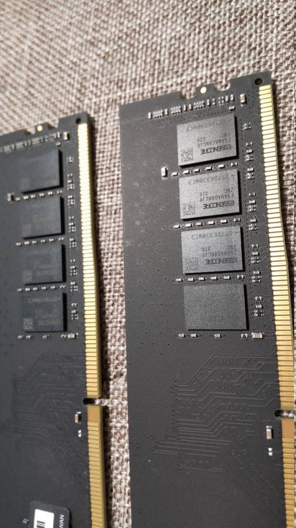 メモリー KLEVV DDR4 2666 32GB (16GB x2)