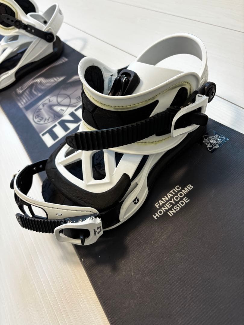 FNTC TNTR スノーボード 147cm UNIONビンディングセット