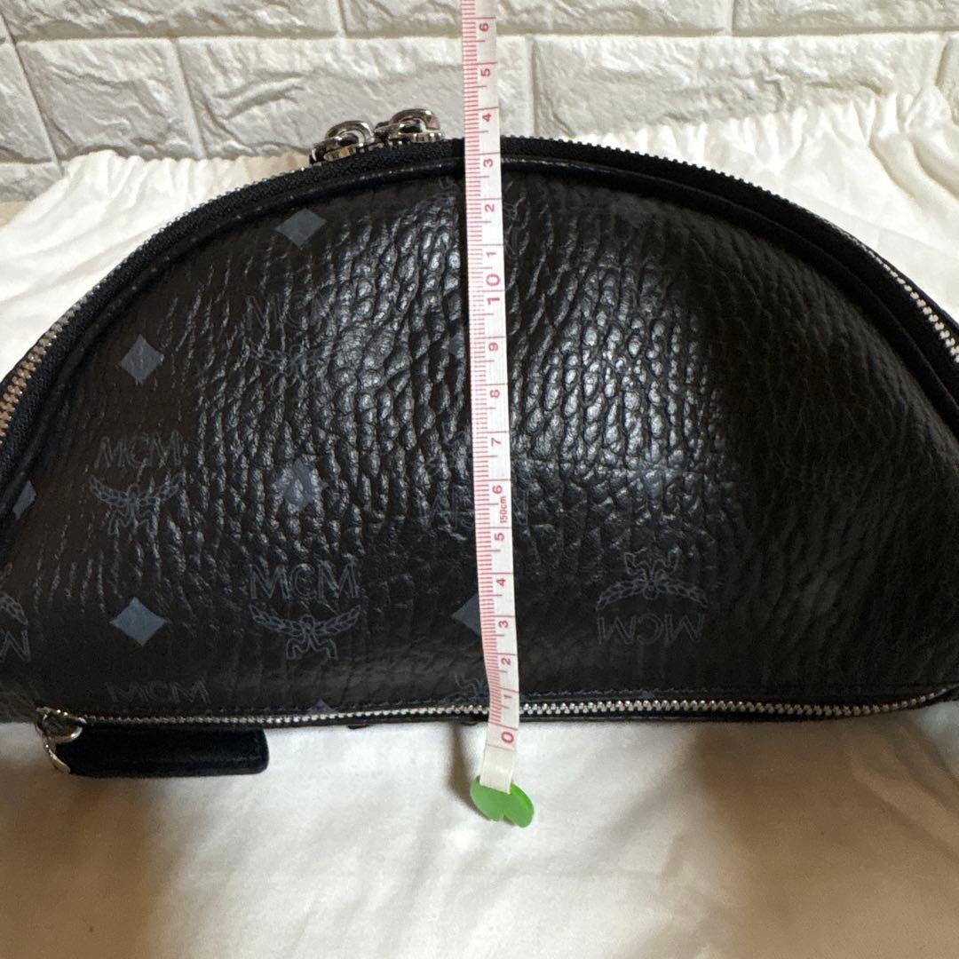 MCM ブラック ボディバッグ・ウエストポーチ
