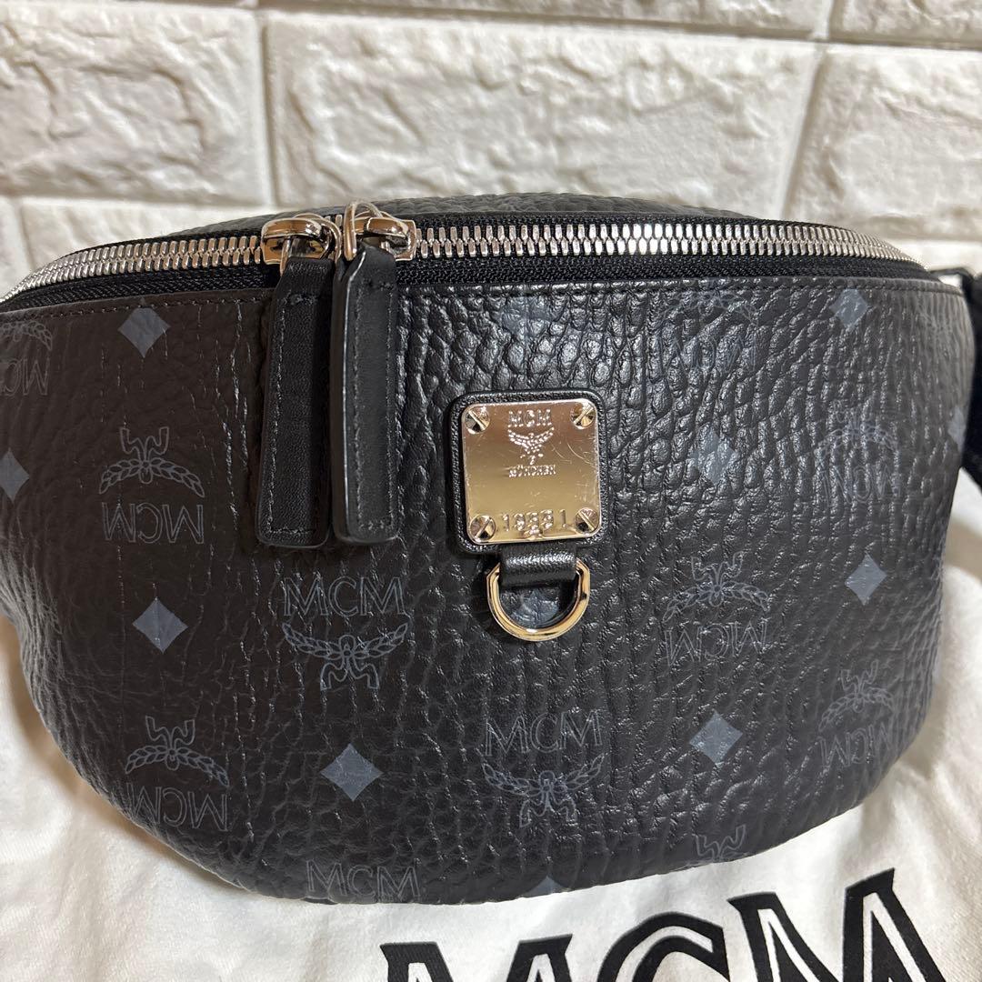 MCM ブラック ボディバッグ・ウエストポーチ