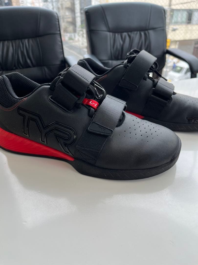 TYR L-1 リフター 27cm