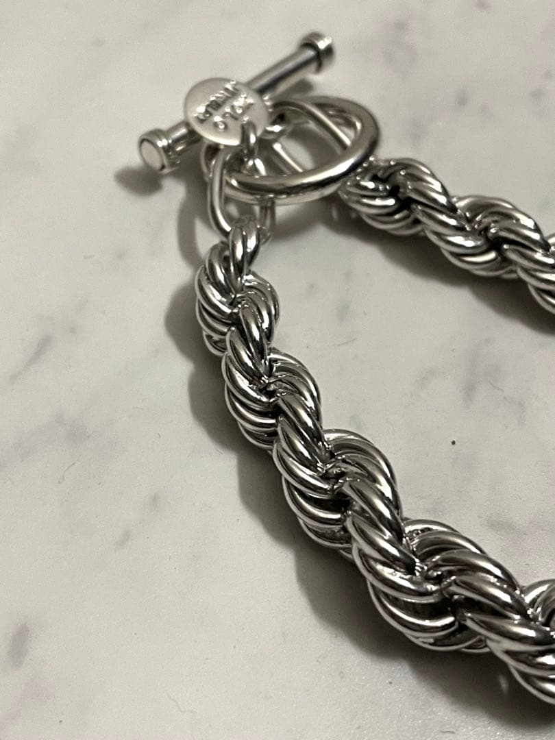 XOLO ブレスレット