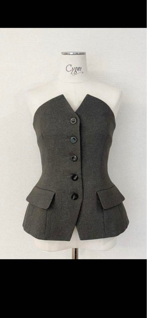 cygne シーニュ フロントボタンビスチェ　グレー　サイズ①