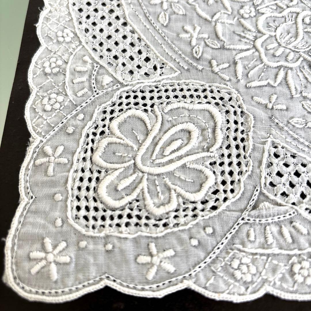 汕頭 スワトウ刺繍ハンカチ（30×30cm） ３枚セット新品未開封