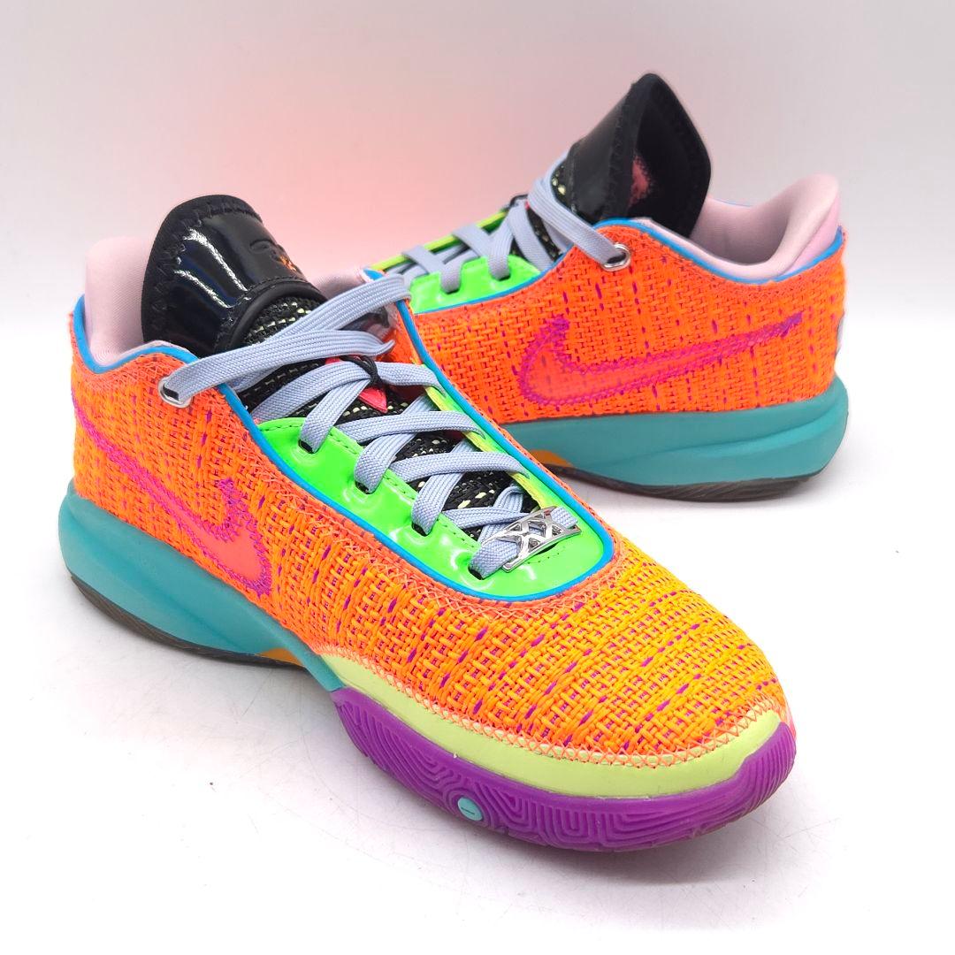 美品 NIKE KIDS LEBRON 20 ナイキ レブロン スニーカー 23