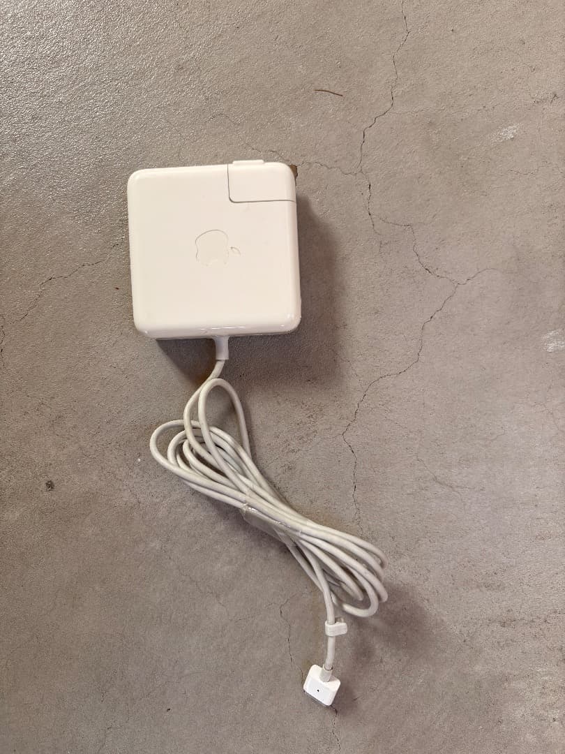 MacBook本体 Apple MacBook Pro 13-inch Mid 2009