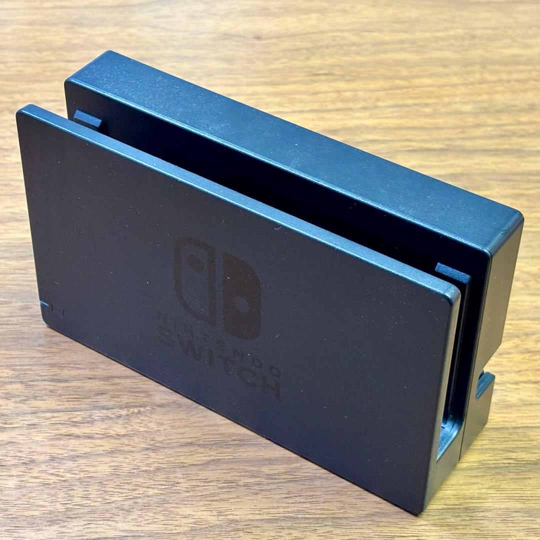 Nintendo Switch 本体 + Joy-Conコントローラー(左のみ)