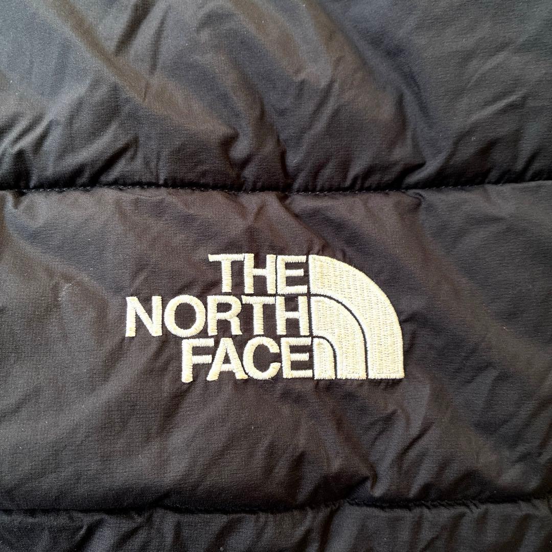 ノースフェイス　抱っこ紐ダウン　ケープ