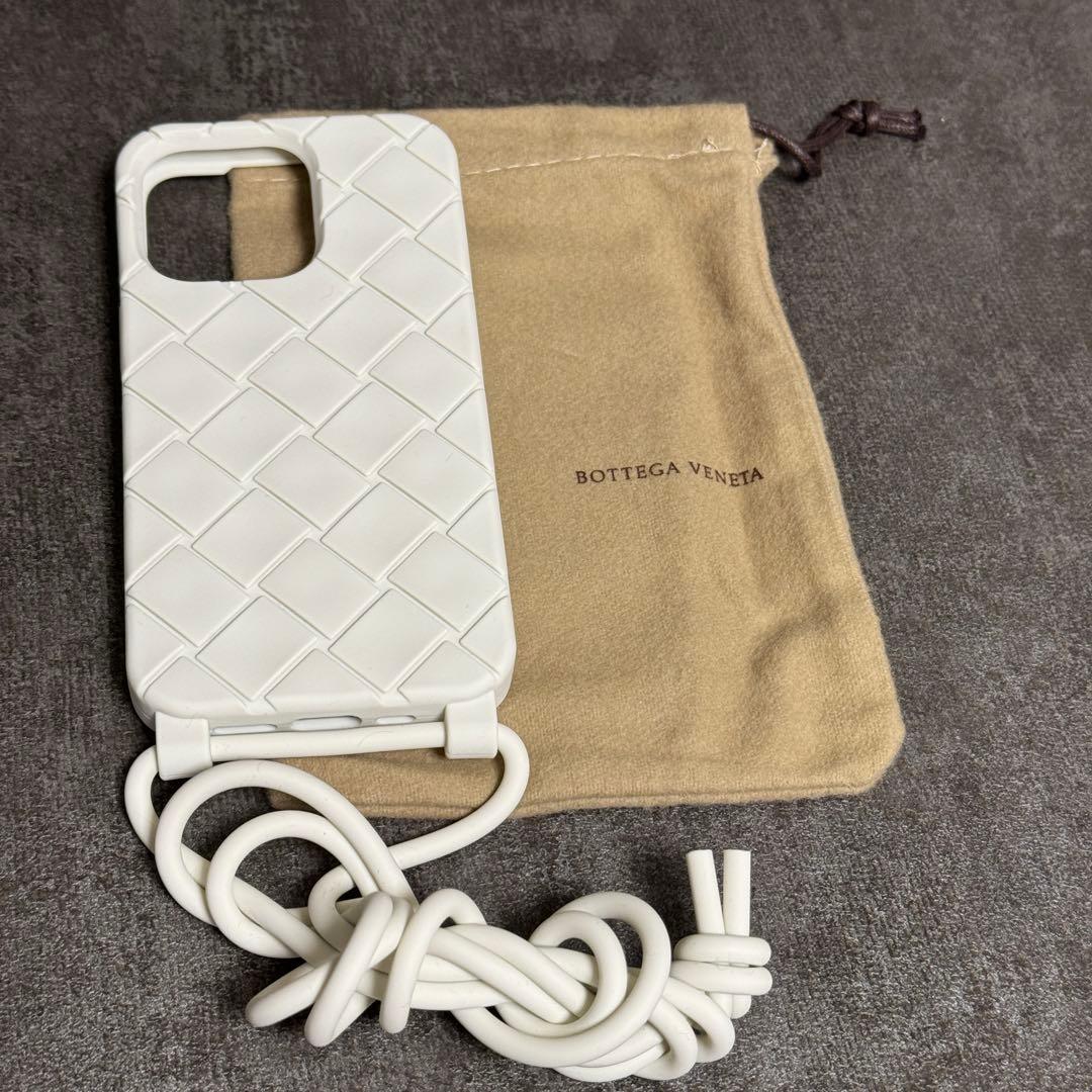 iPhone14pro ケース Bottega ホワイト 白 ストラップ