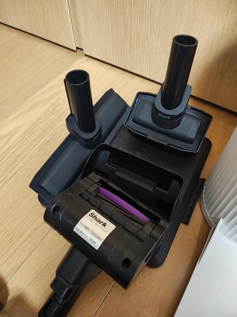 シャーク★コードレスクリーナー★LC301JBK★バッテリー新品と同等★1