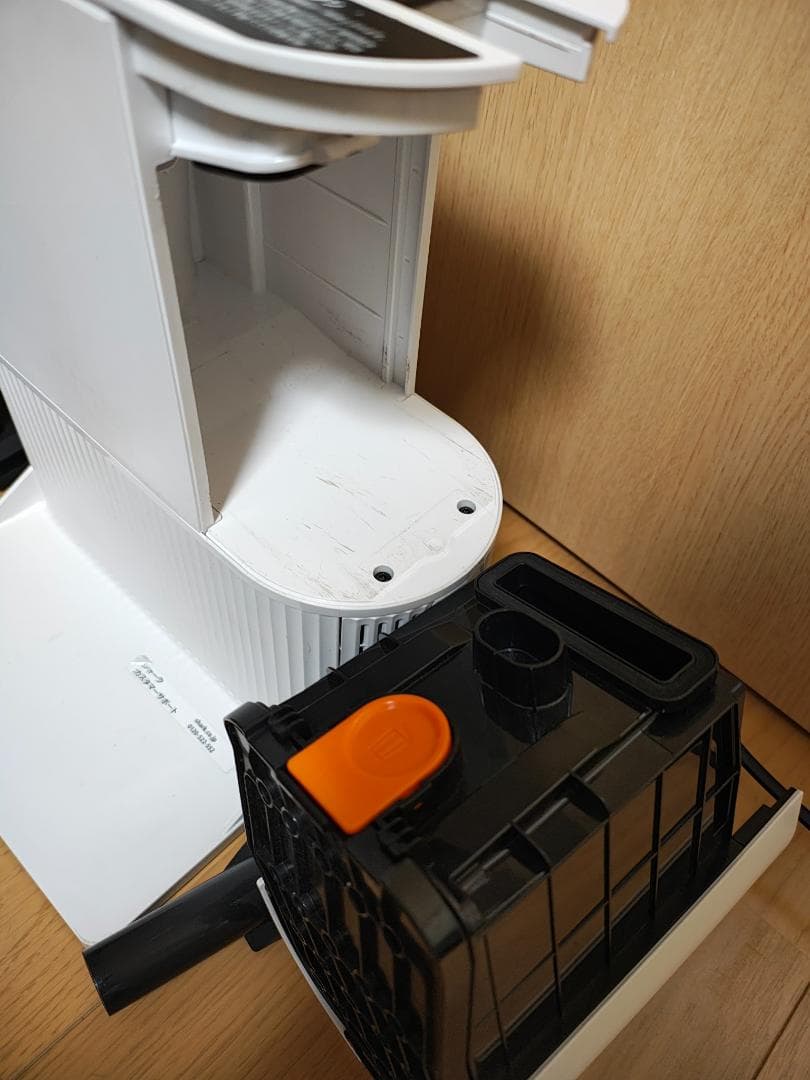 シャーク★コードレスクリーナー★LC301JBK★バッテリー新品と同等★1