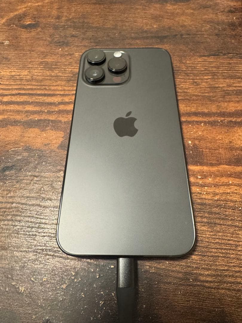 Apple iPhone 14 Pro スペースブラック　1TB