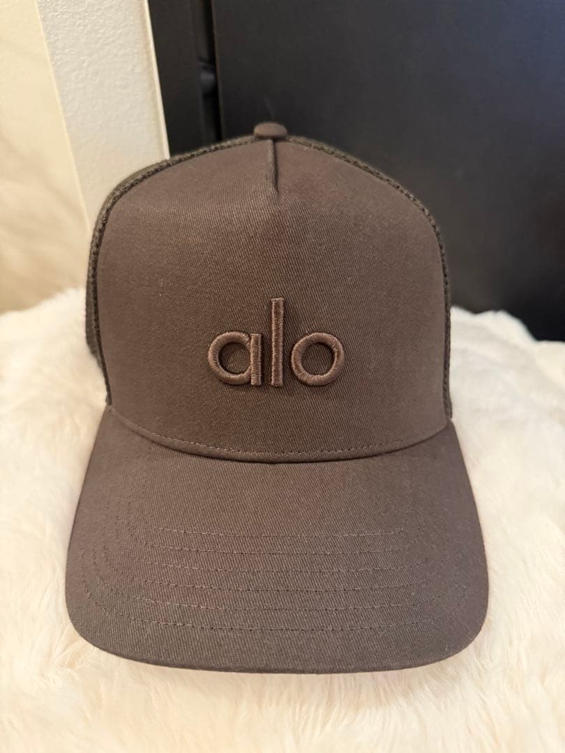 正規品　Alo Yoga キャップ ブラウン　メッシュ