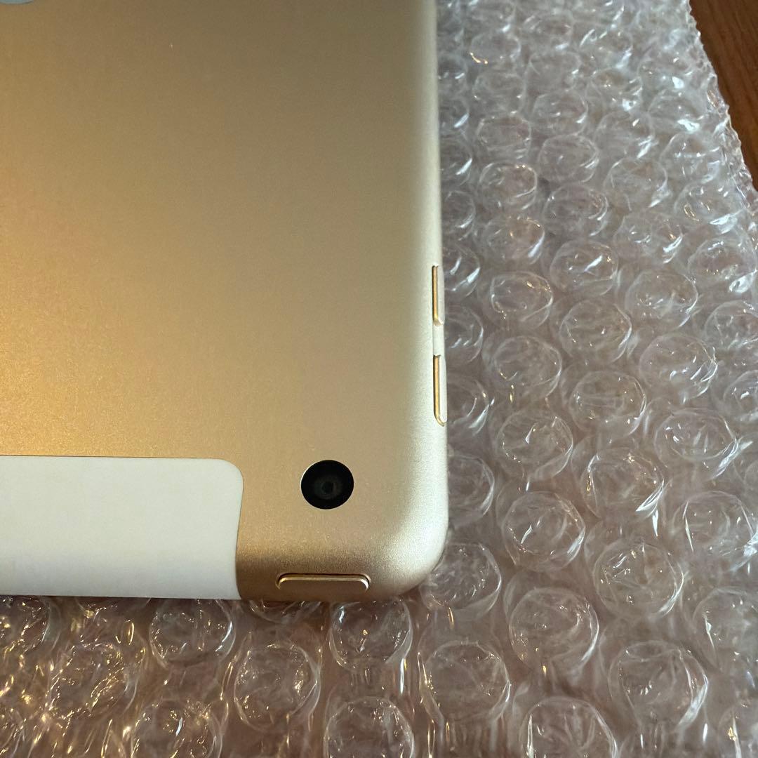 iPad 第5世代 本体　★美品早い者勝ち★