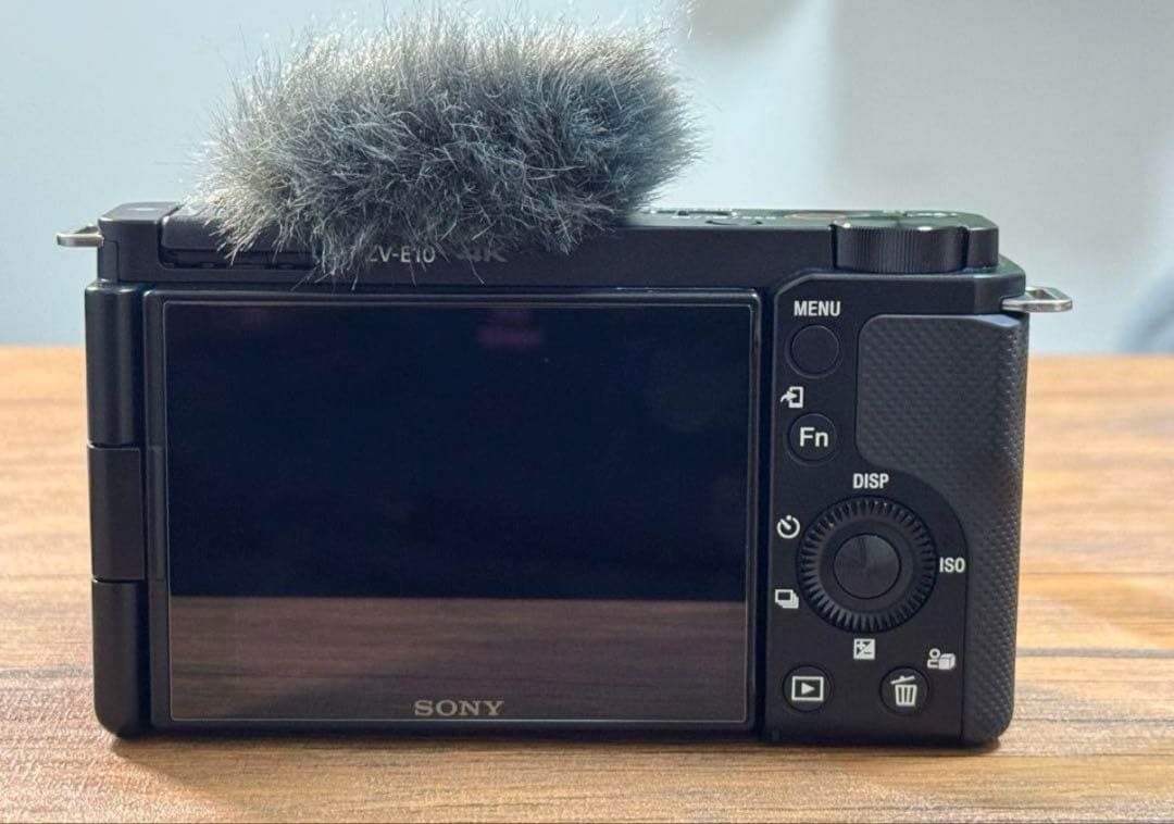 美品 SONY ZV-E10 ミラーレス一眼カメラ