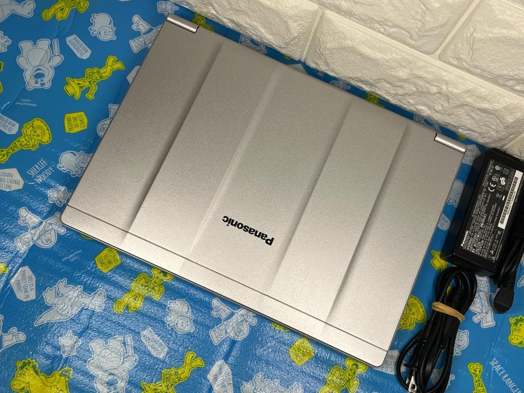 レッツノート 軽量・頑丈 CF-SV9 パナソニック Office2024