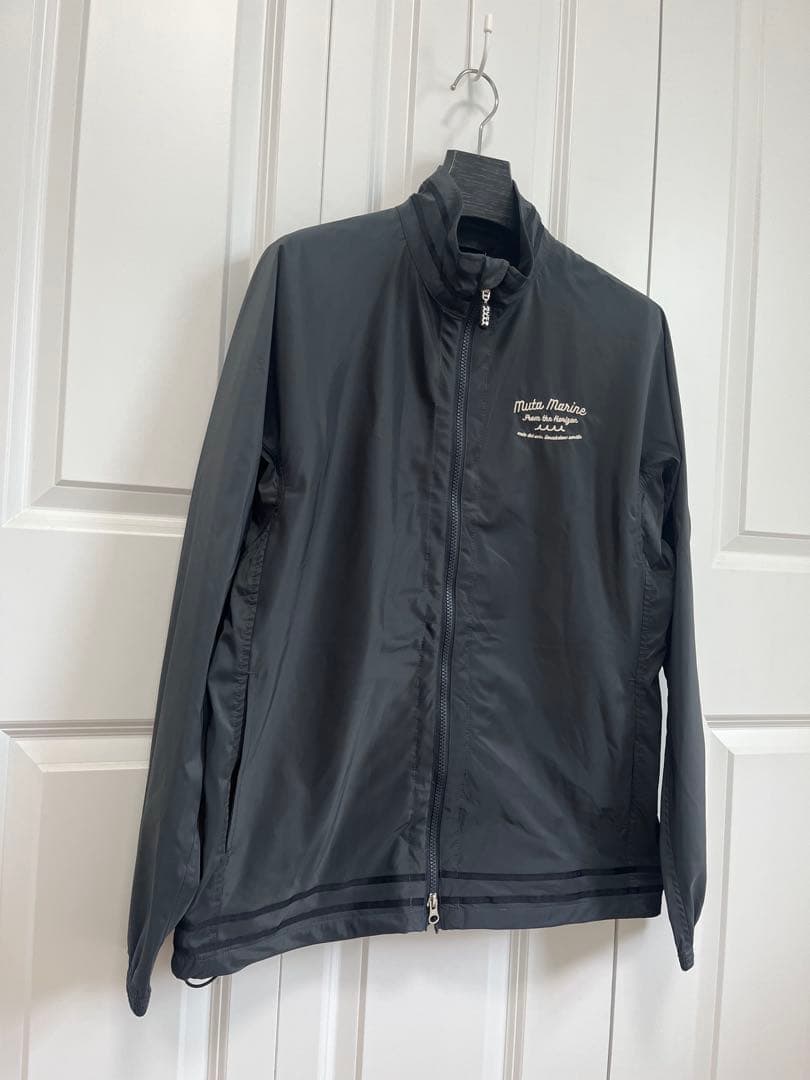ムータマリン　ナイロンジャケット