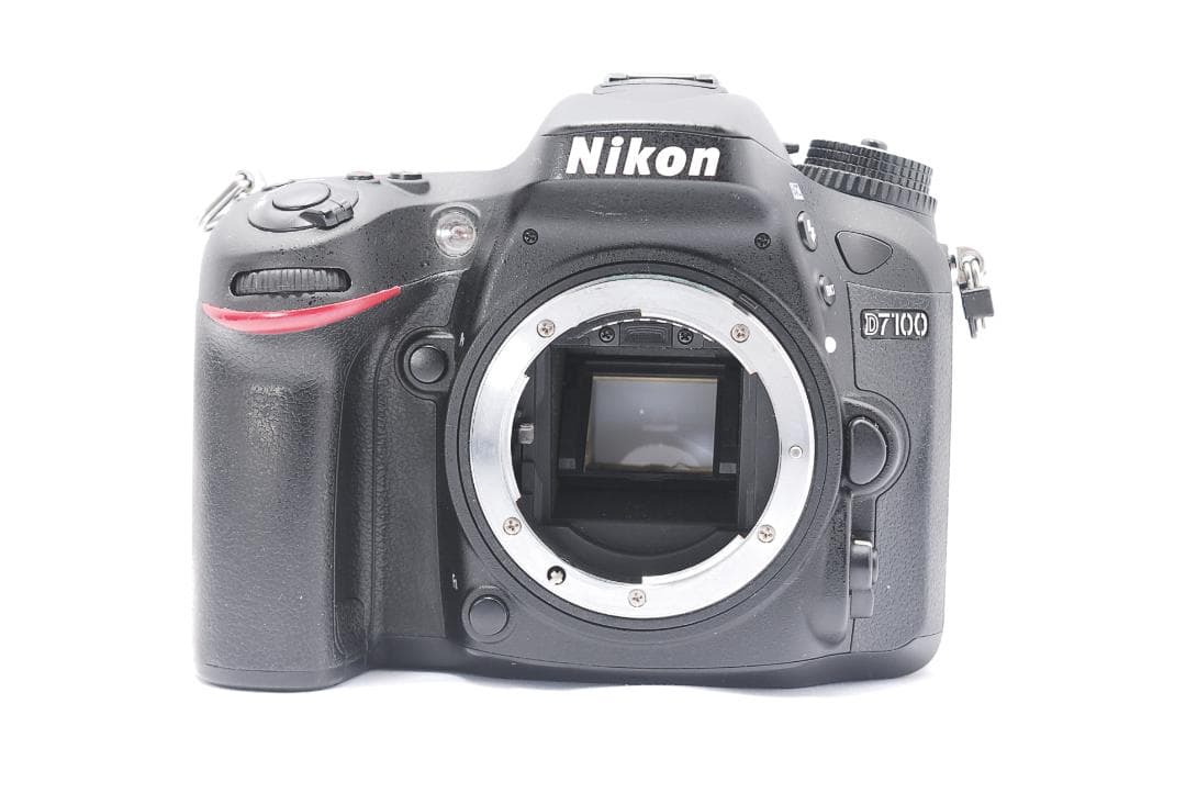 【実用品】Nikon D7100 高倍率レンズセット 初心者～ハイアマチュア向け