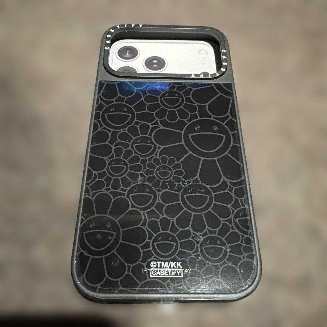 MagSafe対応）村上隆 x CASETiFYマルチフラワースマホケース