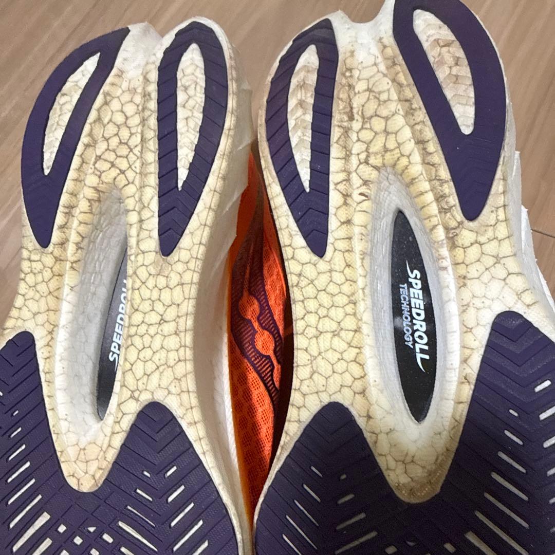 サッカニー エンドルフィンプロ４　26.5ｃｍ