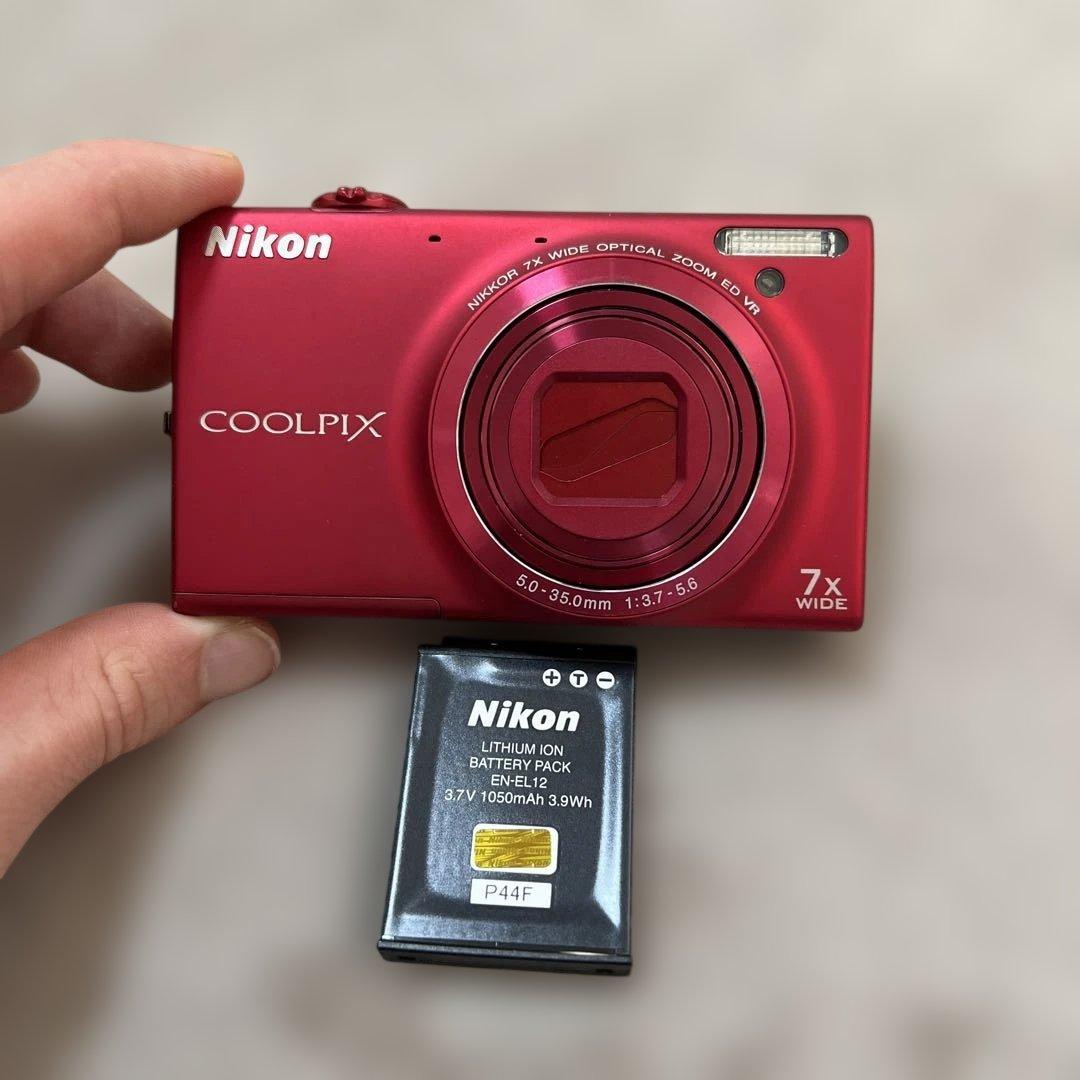 NIKON COOLPIX S6100　Nikon