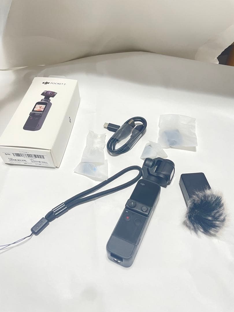 DJI Pocket 2 ビデオカメラ 本体 + 付属品