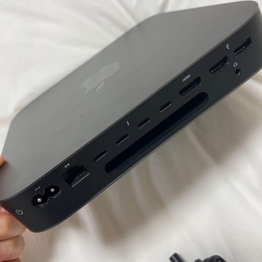 Apple Mac mini (A1993) 第8世代Intel Core i7