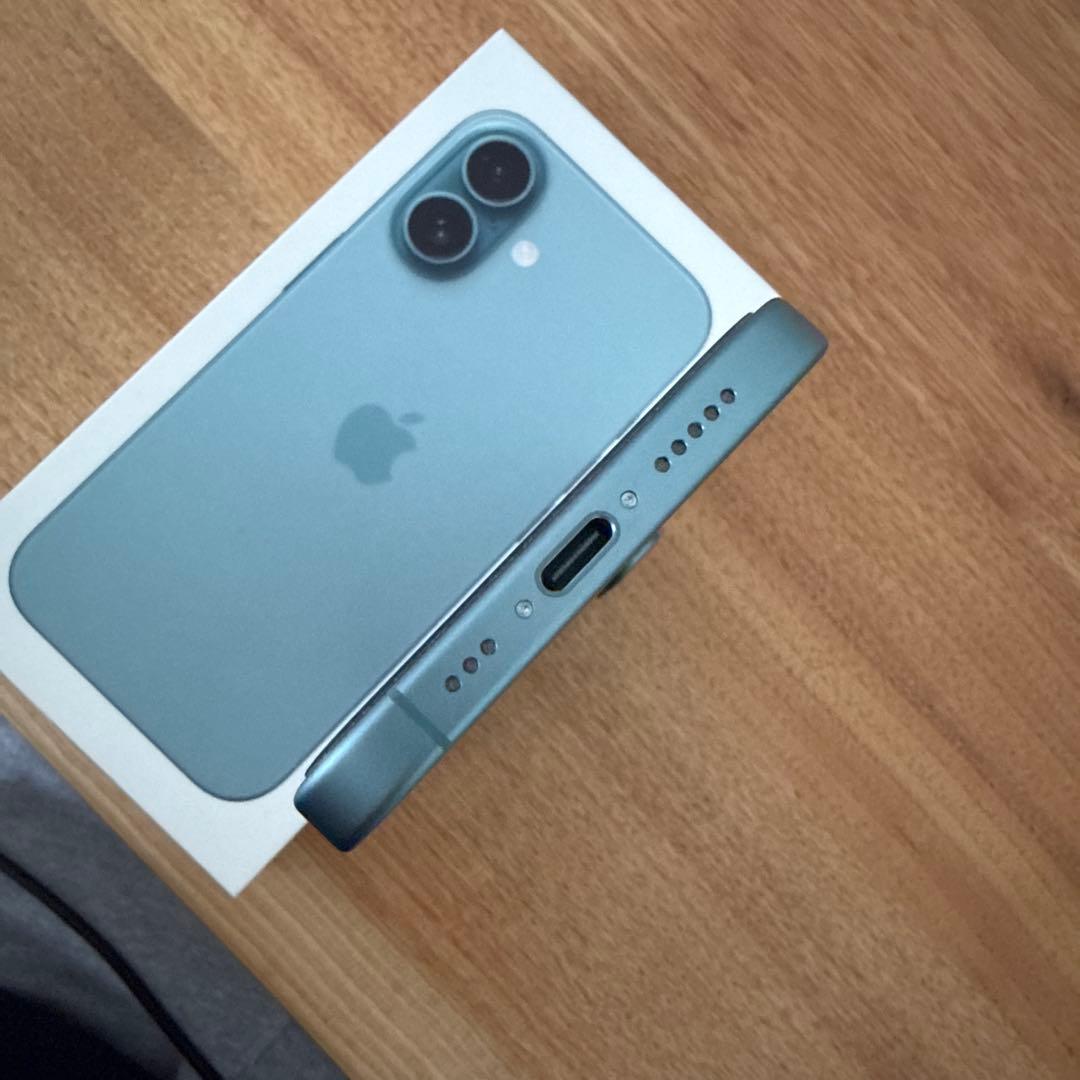 iPhone16 128GB ティール SIMフリー