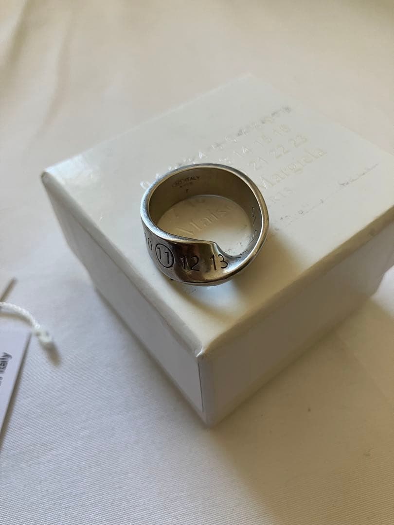 Maison Martin Margiela 20号 ツイストリング