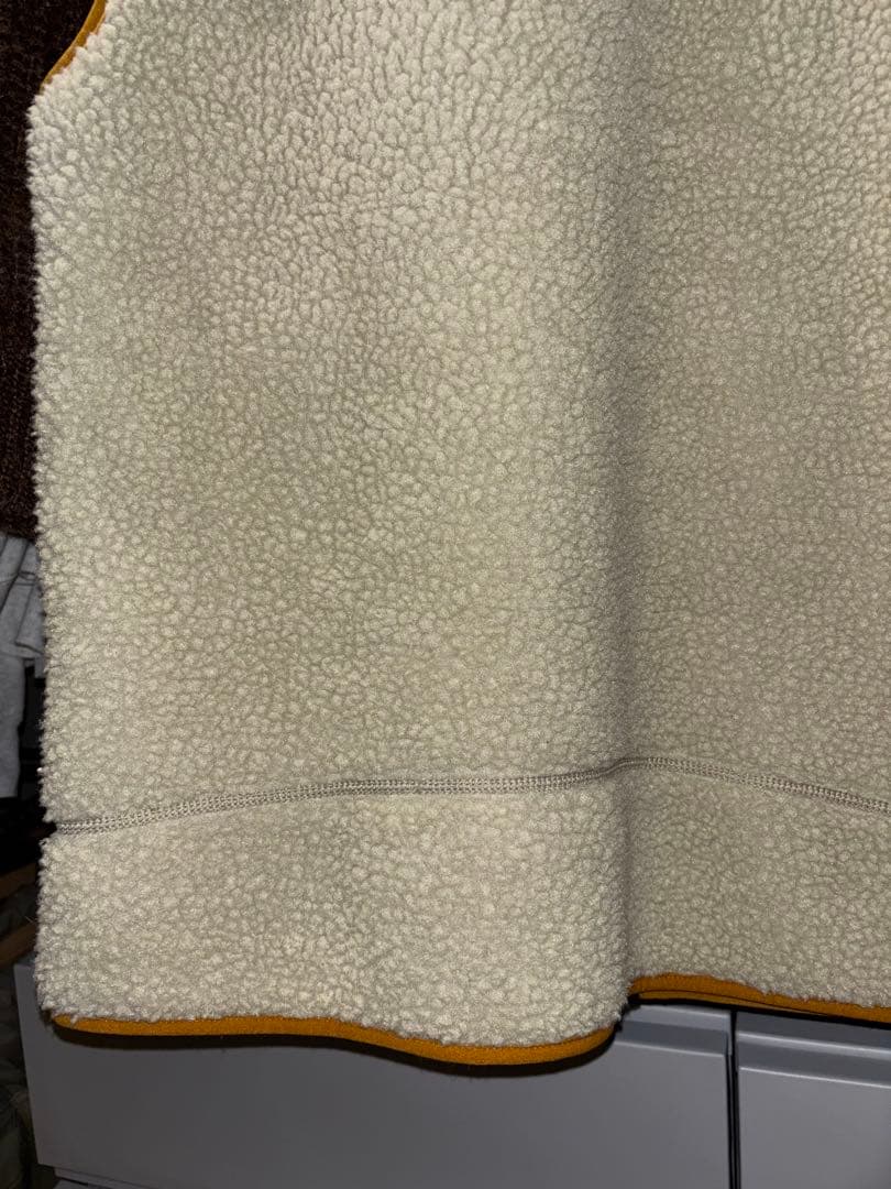 patagonia レトロX フリースベスト　クリーム/イエロー