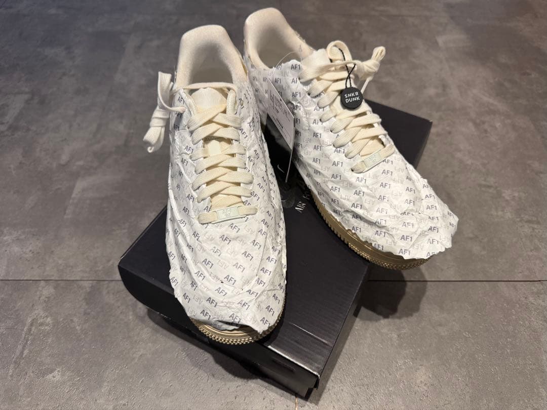 Nike Air Force 1 Made You Lookナイキエアフォース1