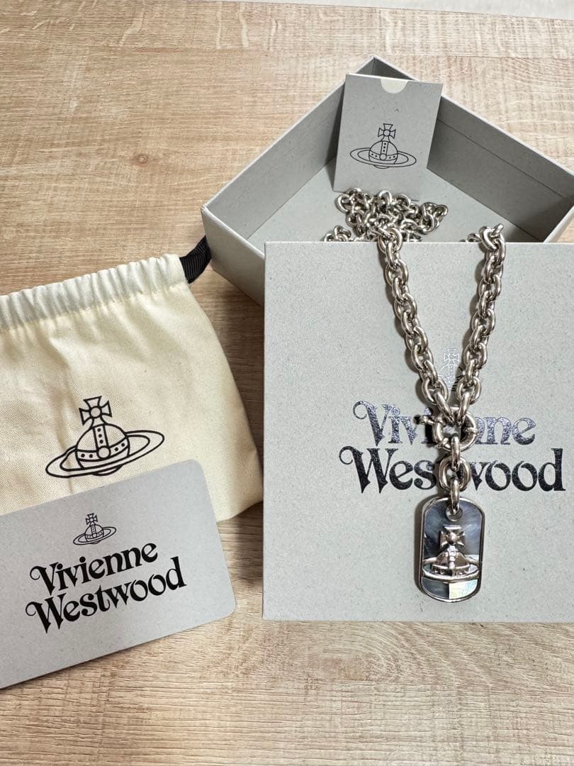 Vivienne Westwood チェーンネックレス
