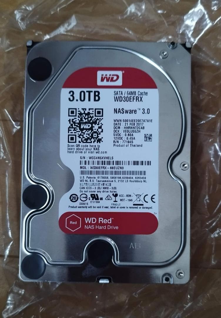 WD Red 3.0TB WD30EFRX NASハードドライブ　(2)